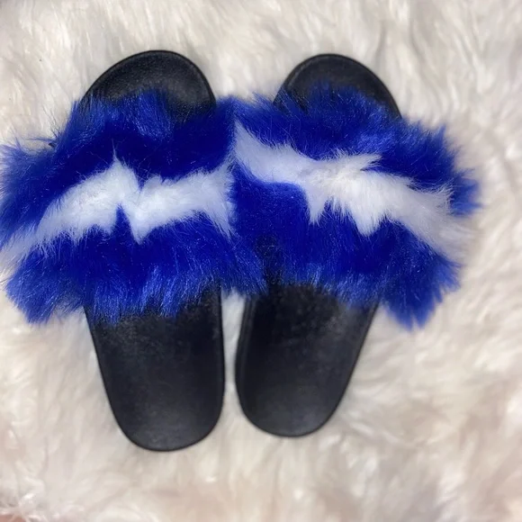 SHEIN Shoes Shein Blue And White Stripe Fuzzy Slides Poshmark